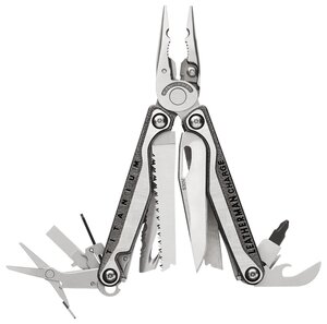 Мультитул Leatherman Charge Plus TTi 832528 титановый 19 функций